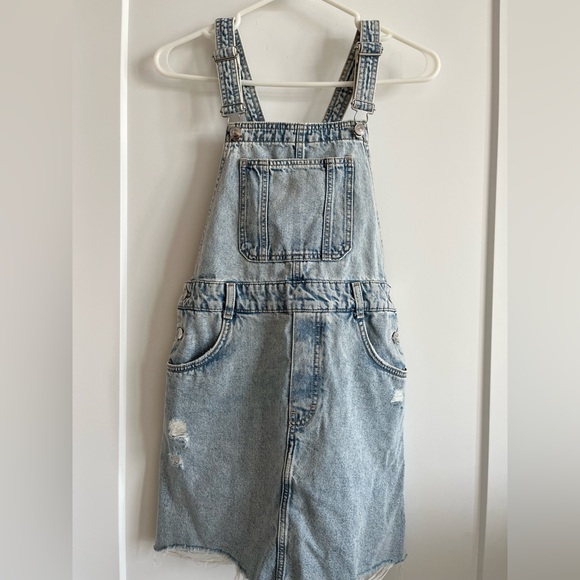 H&M overalls dress - Picture 1 of 3